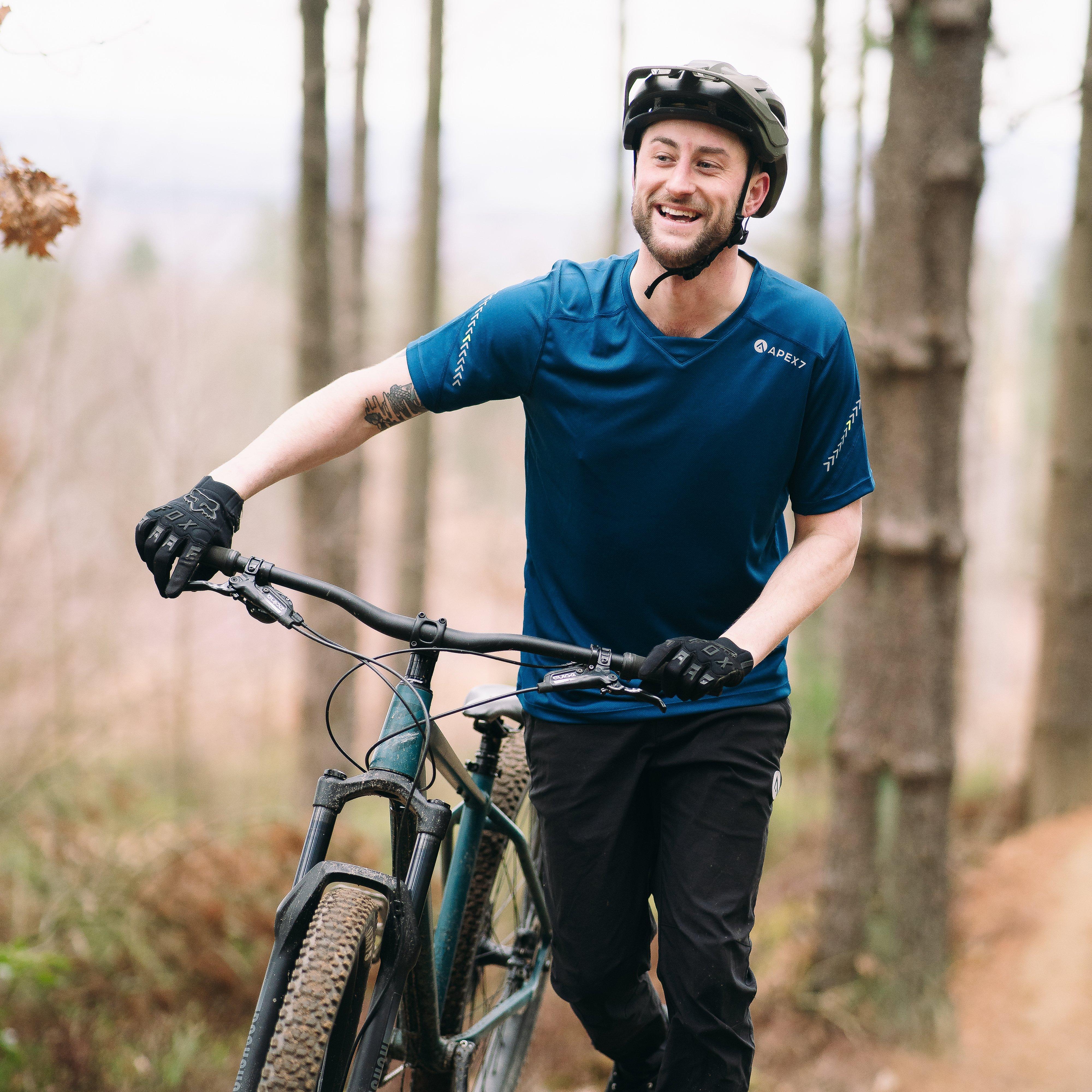 Expert Advice: Helmet Sizing Guide