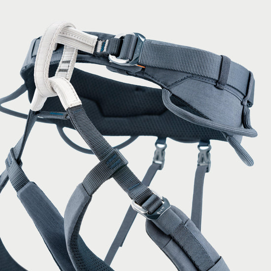 Adjama Harness
