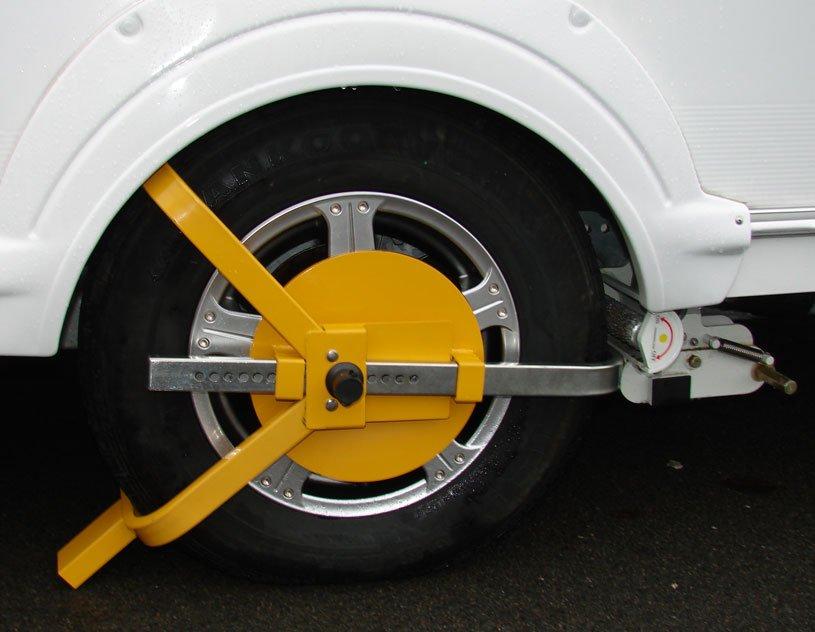 Wheel Clamp (13" - 17")
