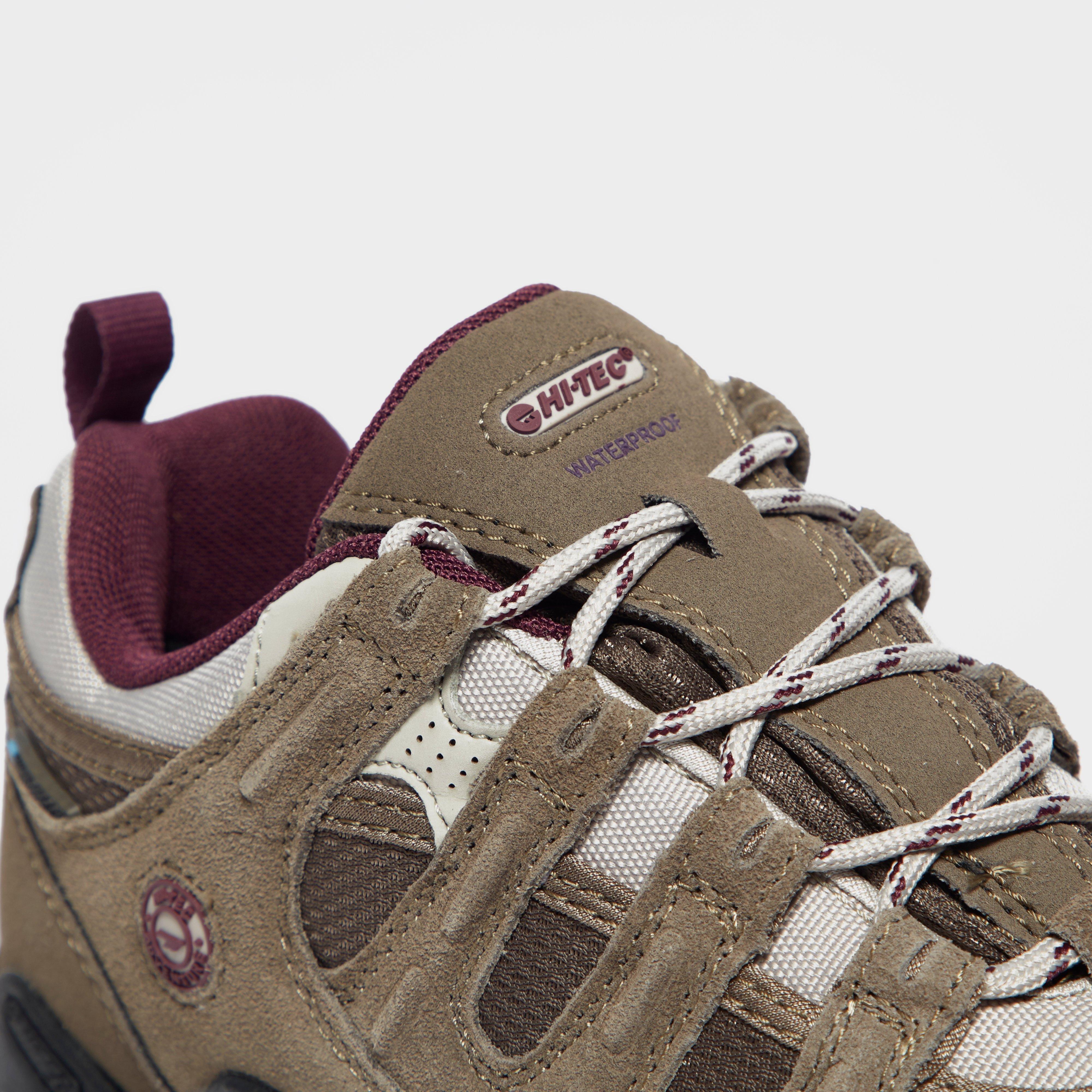 Women's Saunter Waterproof Walking Shoes