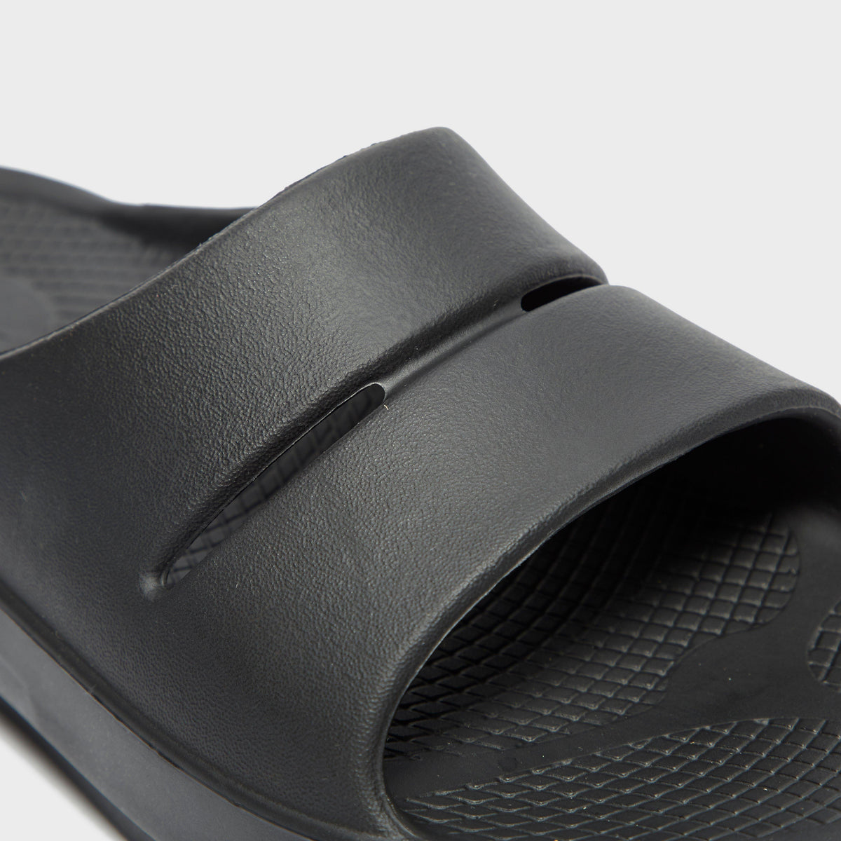 Women’s OOahh Slides