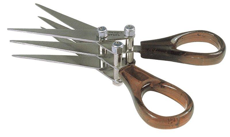Triple Blade Worm Scissors