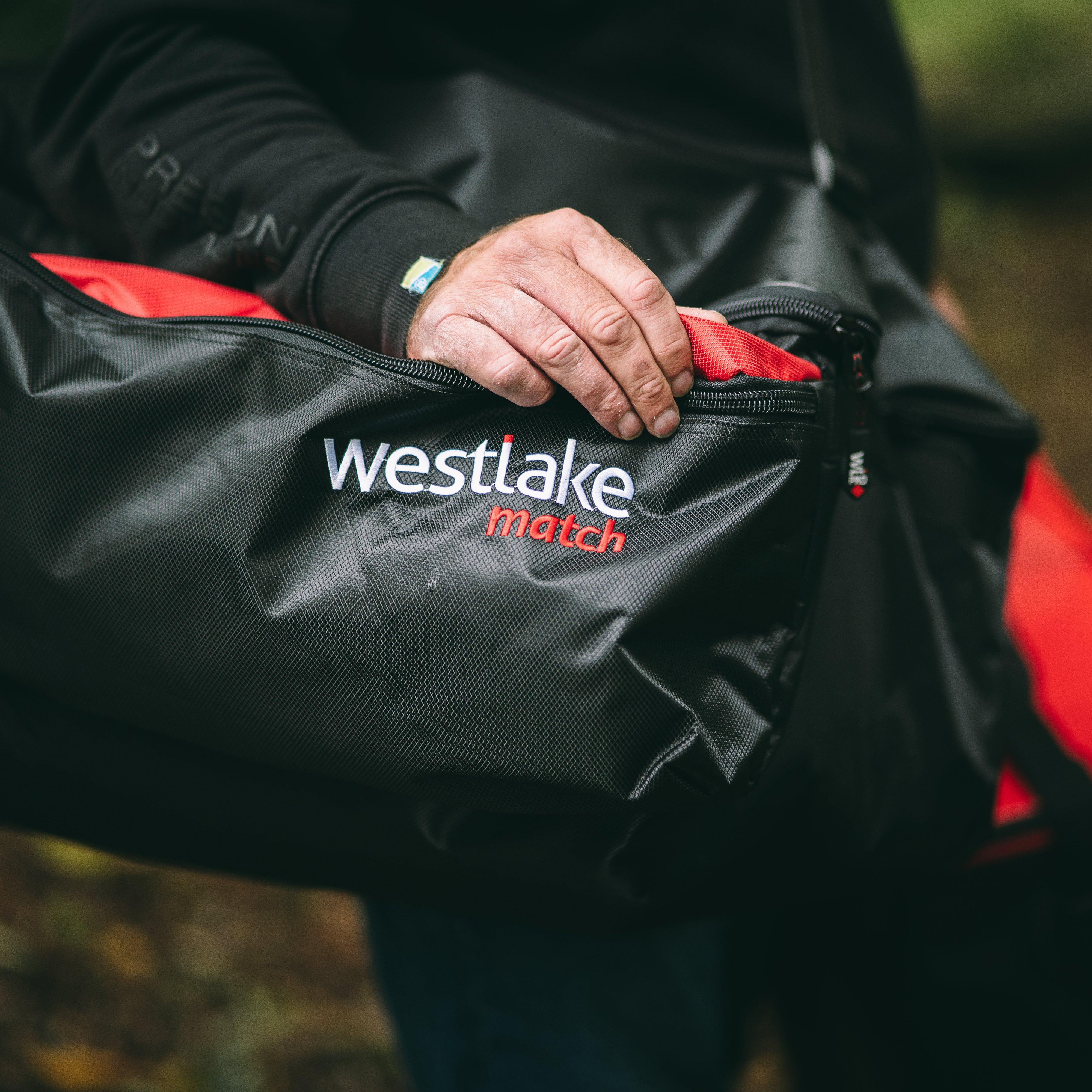 Match Pole Roller Bag