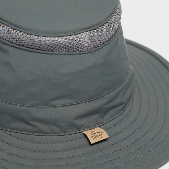 AIRFLO Medium Brim Hat