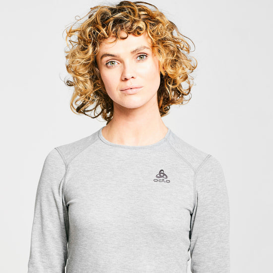 Women's Act Warm Crew-neck Top