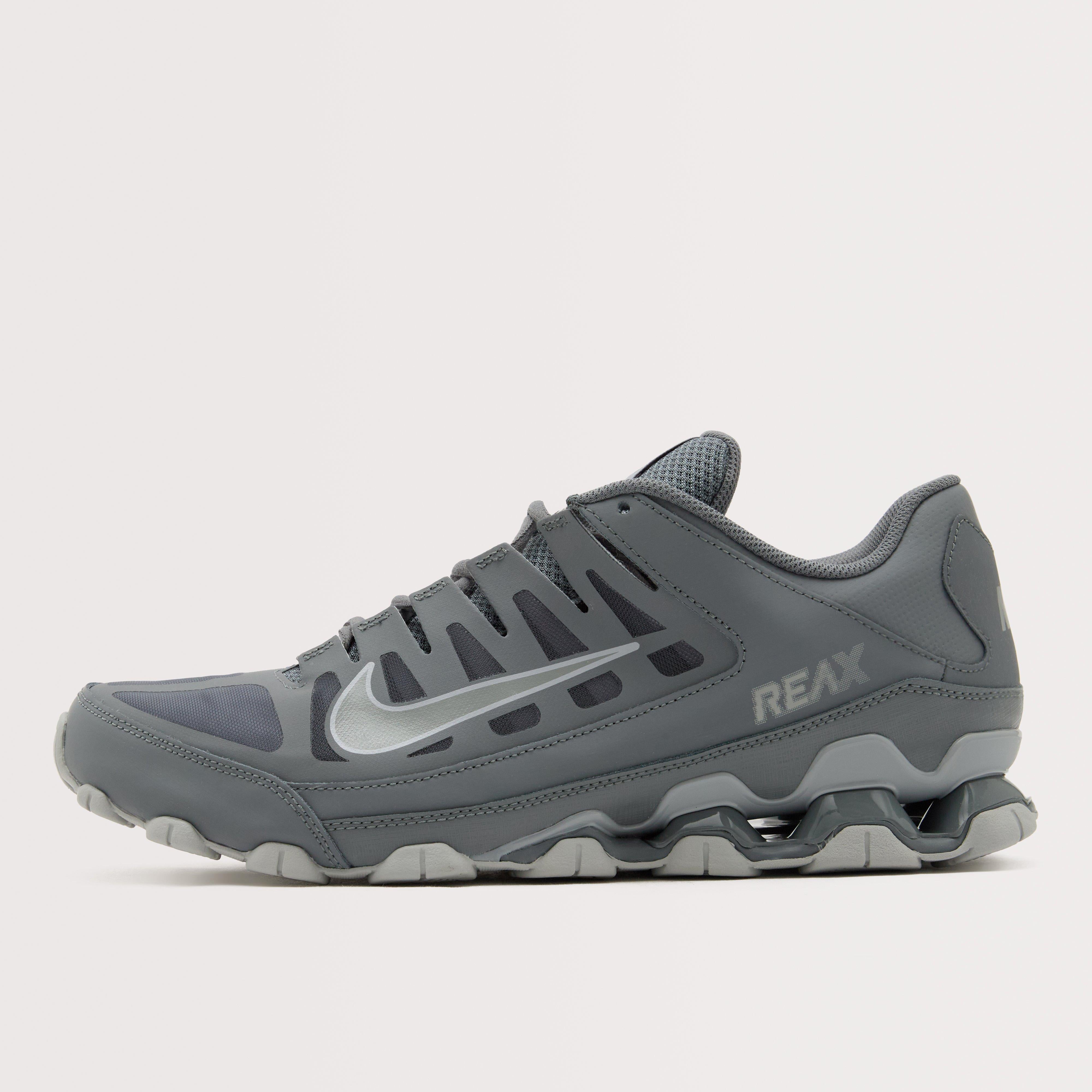 Men's Reax 8 TR Workout Shoes