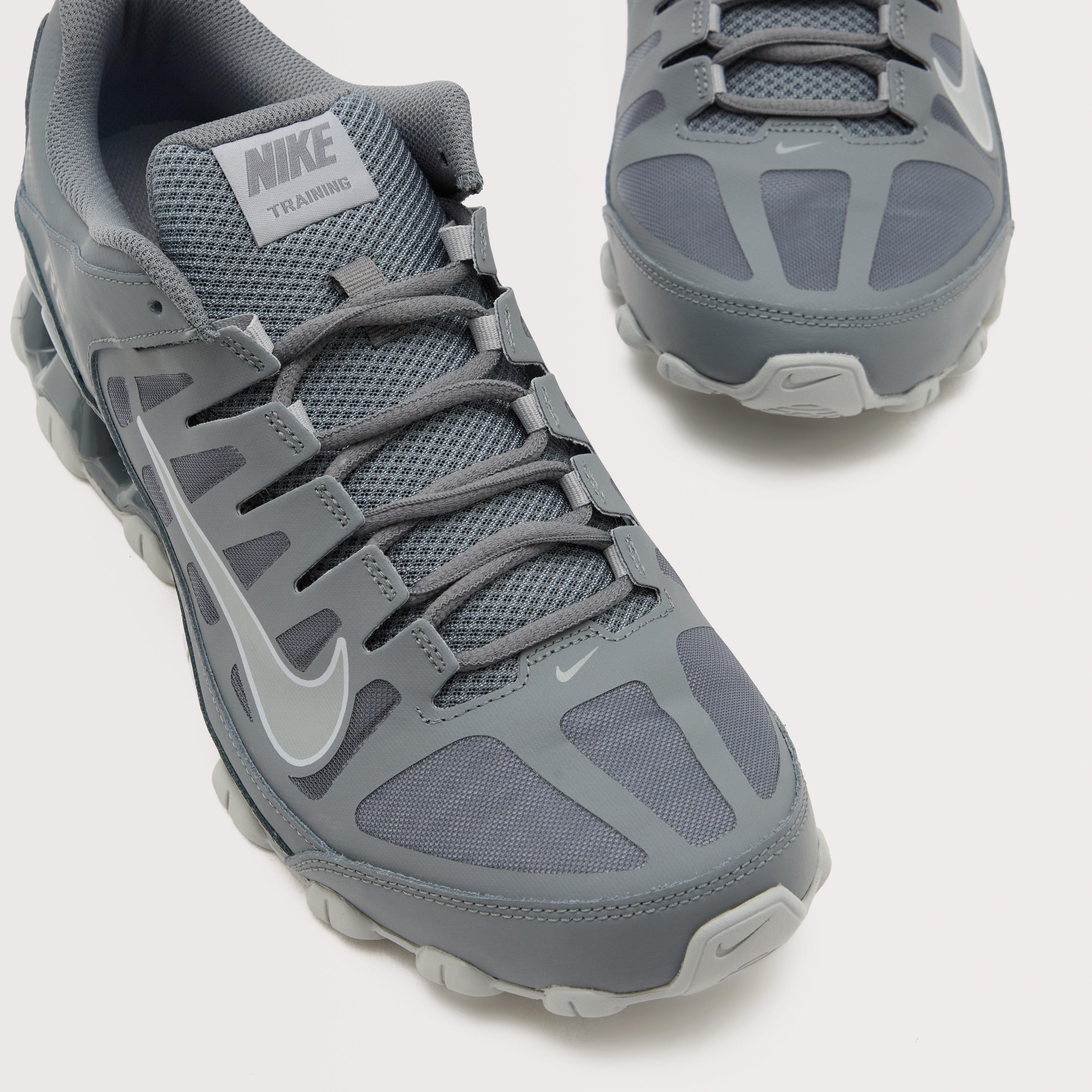 Men's Reax 8 TR Workout Shoes