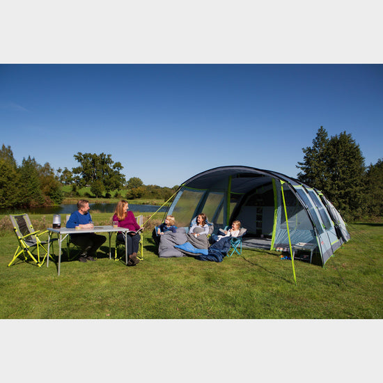 Meadowood 6 Person Large Tent with Blackout Bedrooms