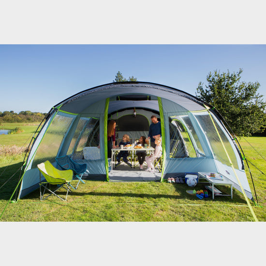 Meadowood 6 Person Large Tent with Blackout Bedrooms