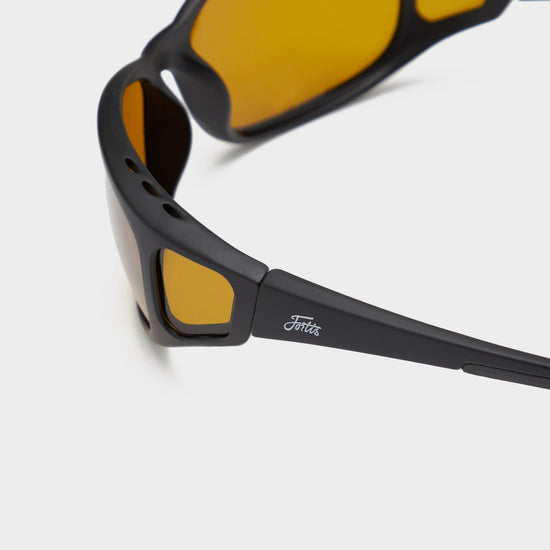 Wraps Amber AMPM Polarised Sunglasses