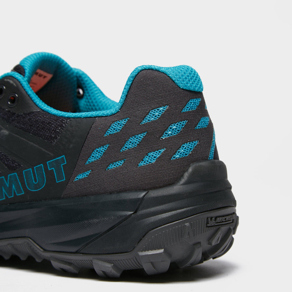 Women's Ensi Low Gore-Tex Walking Shoe