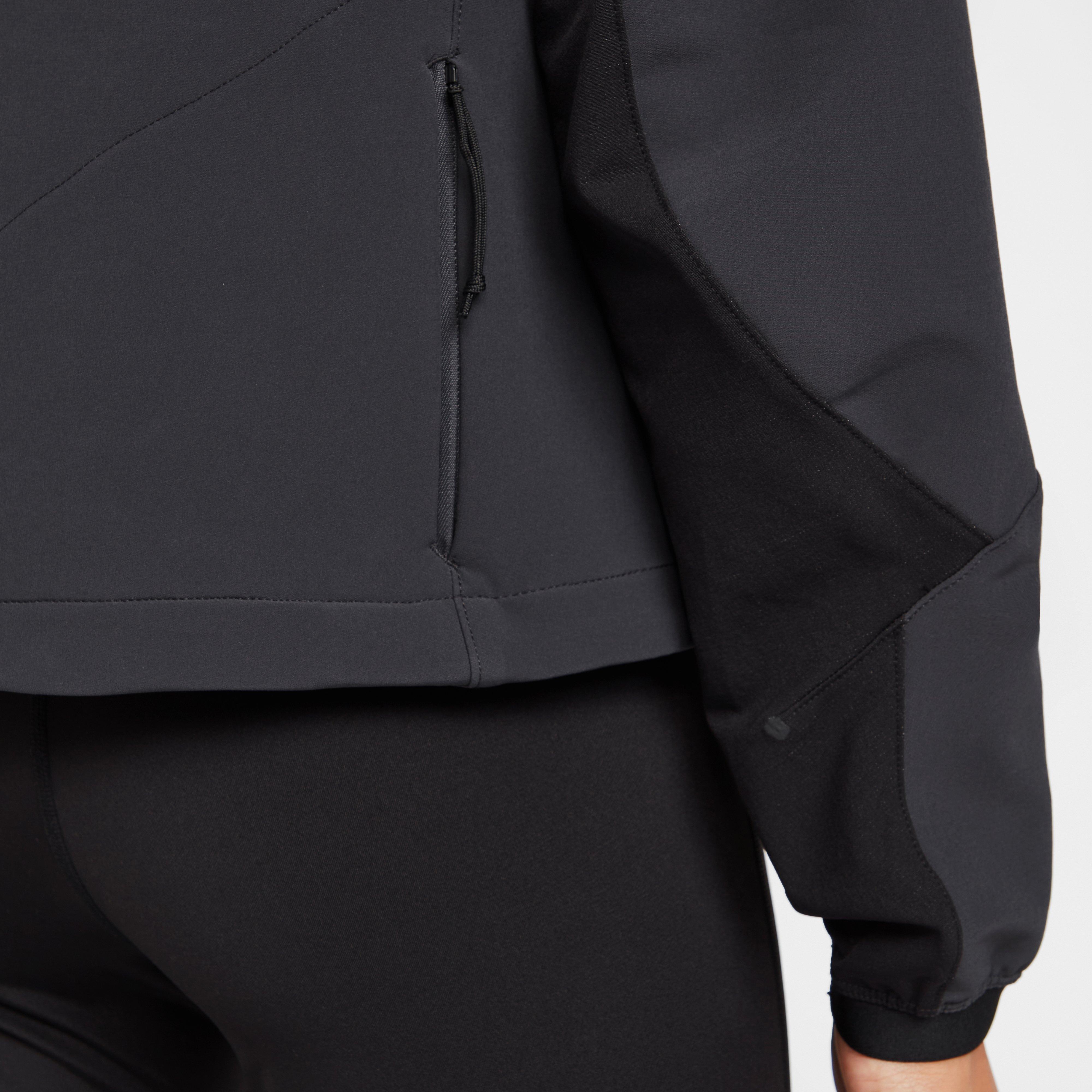 Women’s Athletic Outdoor Softshell Jacket