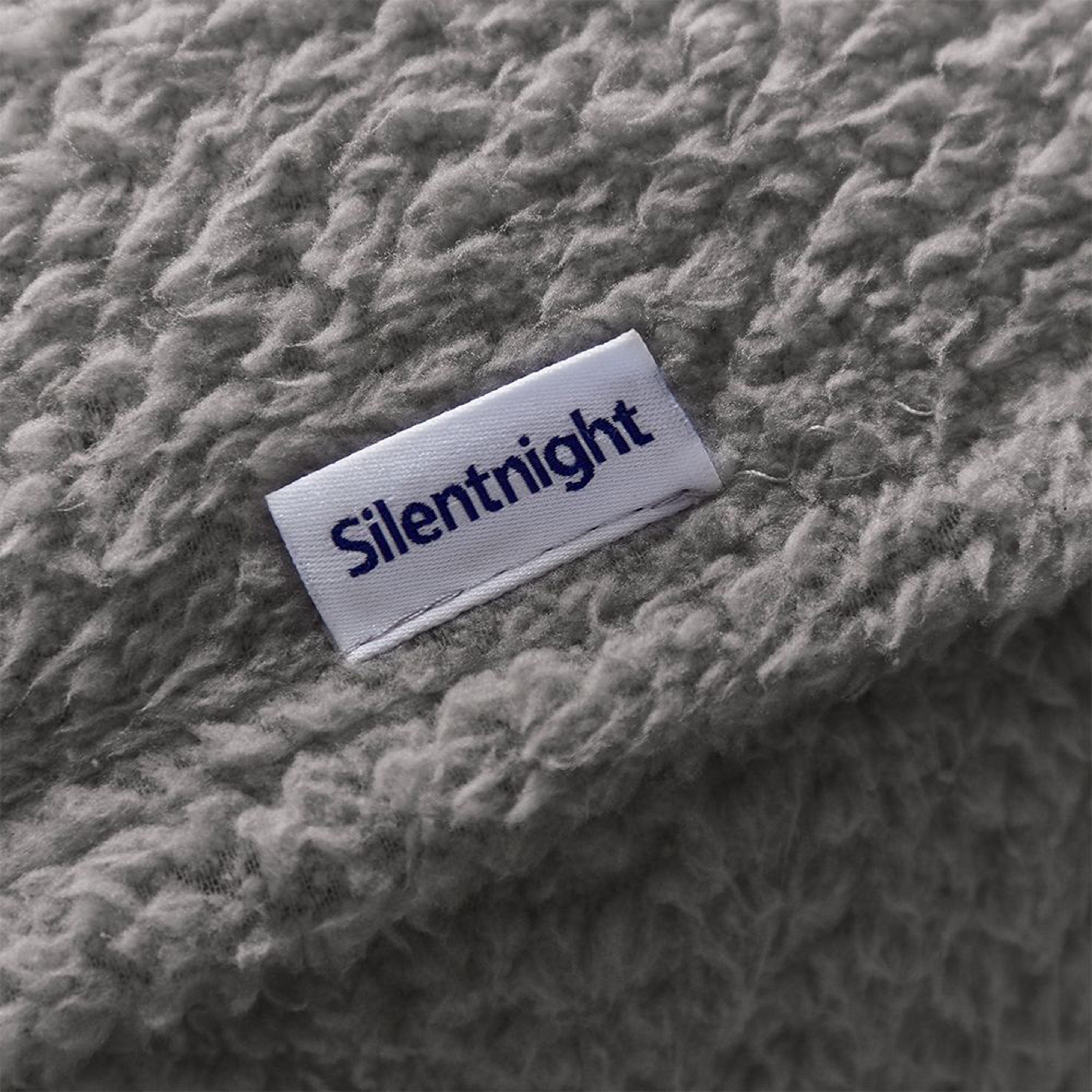 Snugsie Teddy Fleece Wearable Blanket