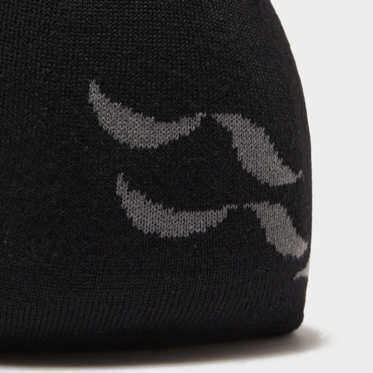 Logo Beanie