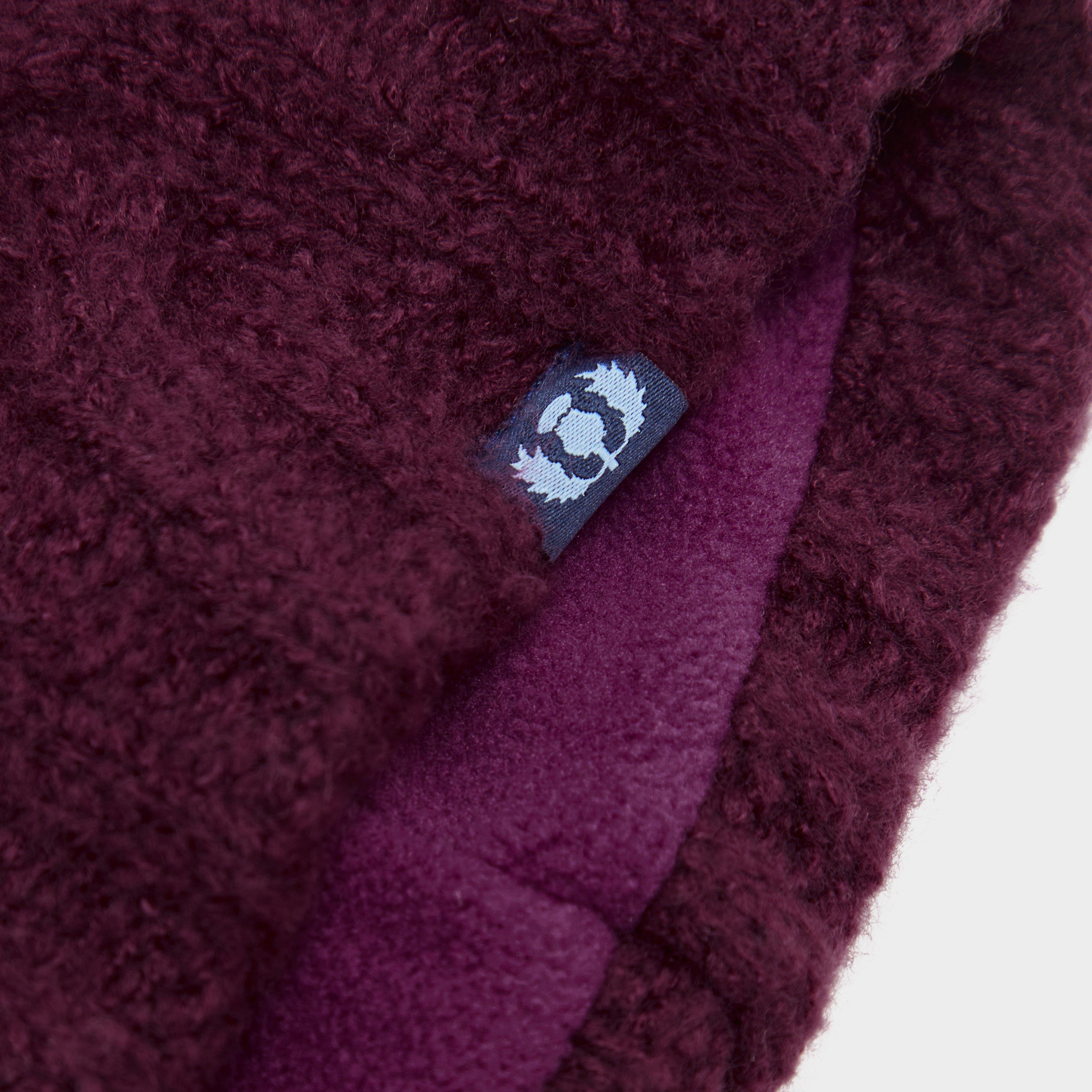 Adults’ Knitted Snood in Wine