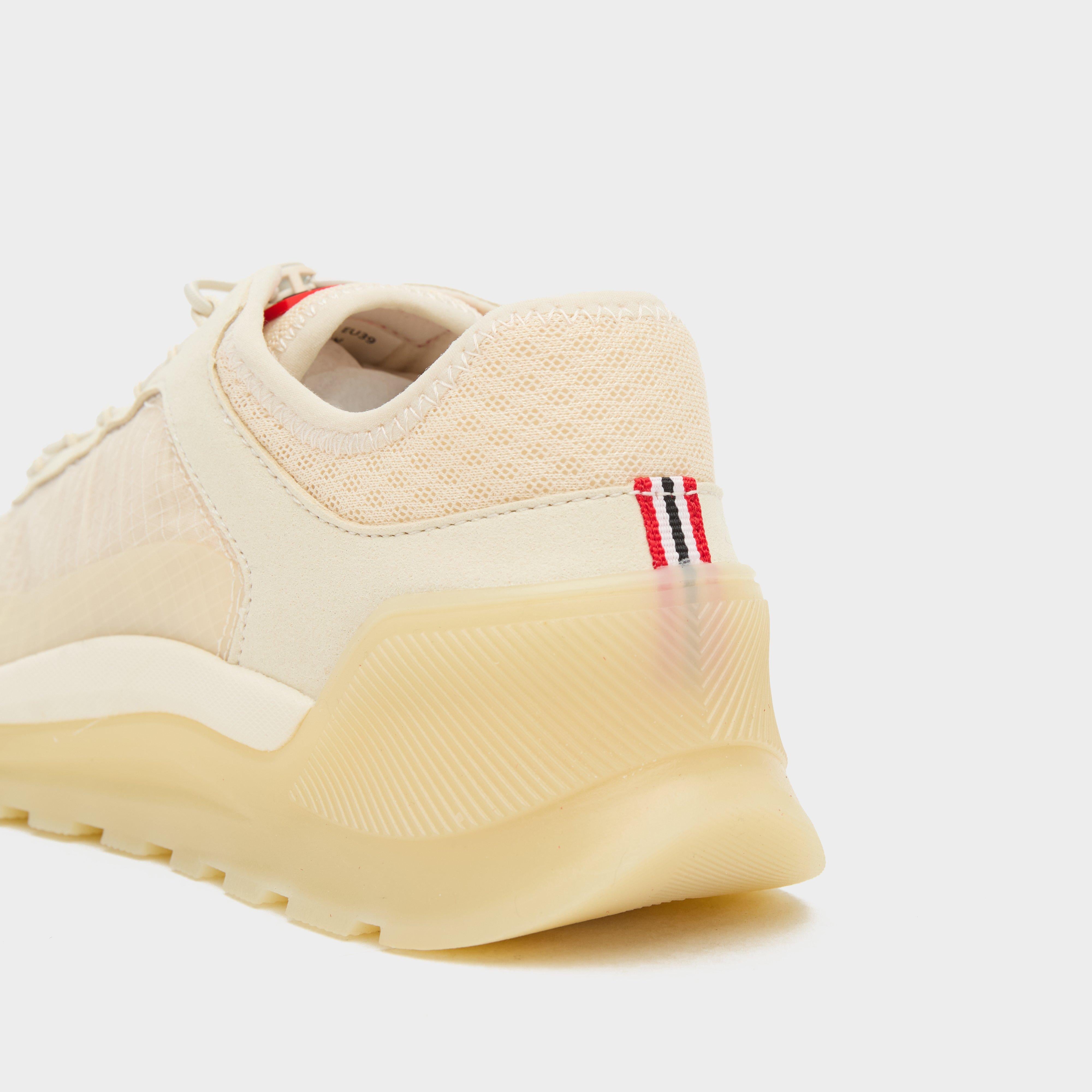 Women’s Travel Trainer