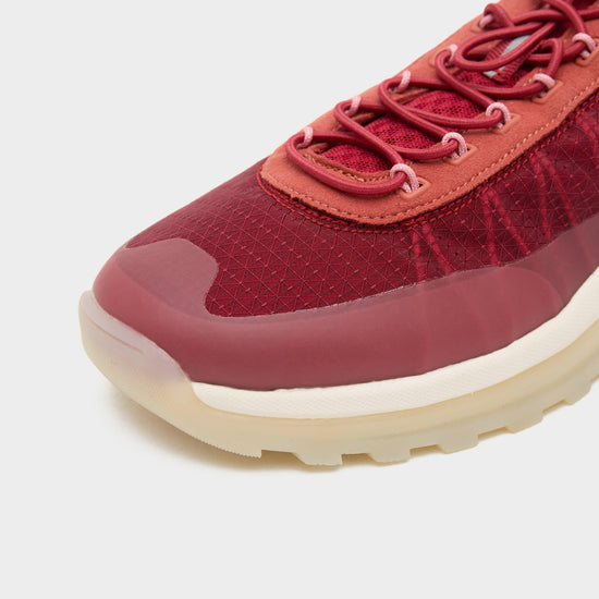 Women’s Travel Trainer