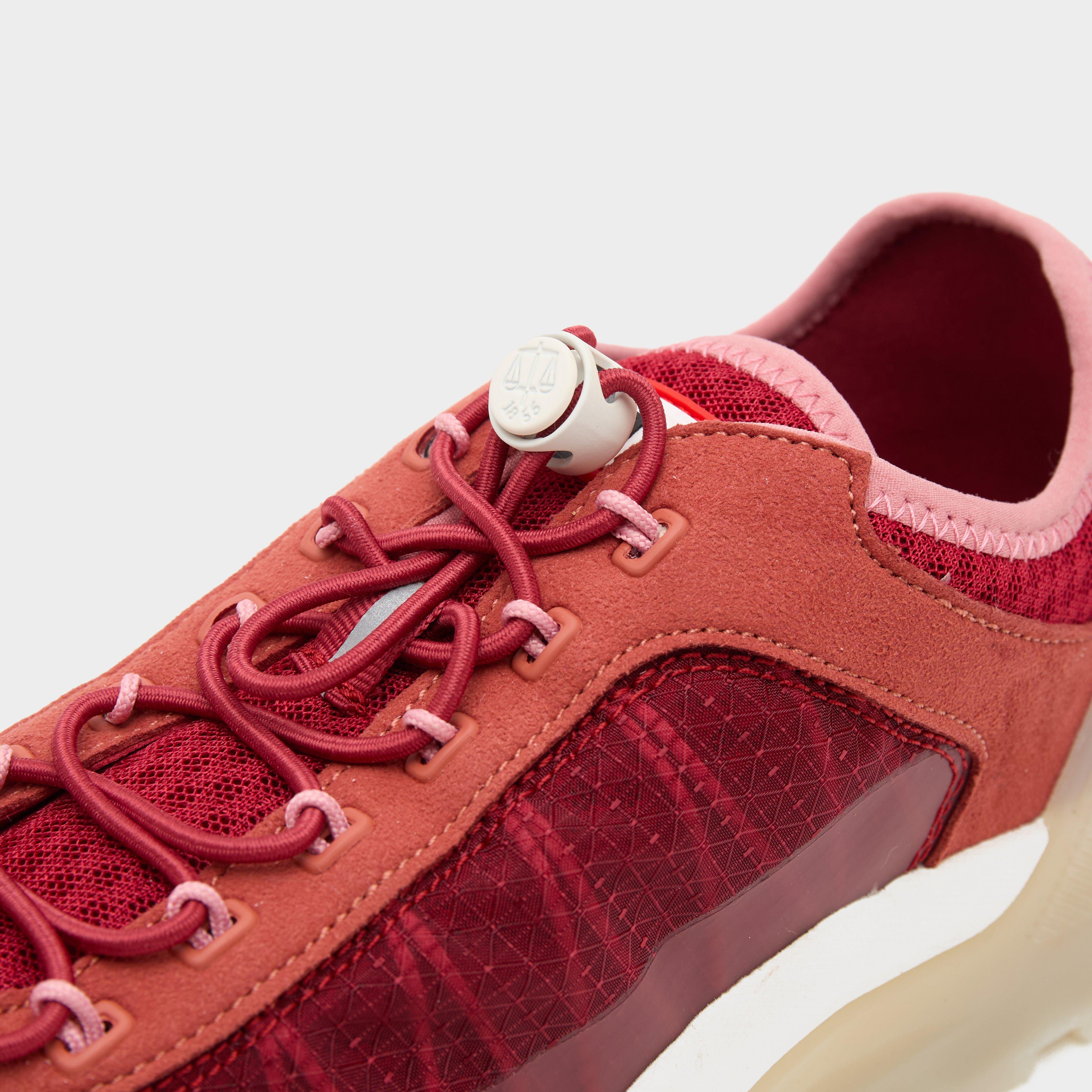 Women’s Travel Trainer