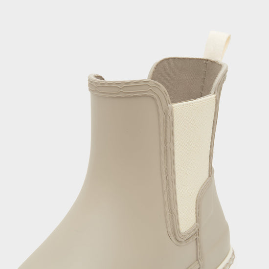 Women’s Refined Stitch Detail Chelsea Wellington Boots