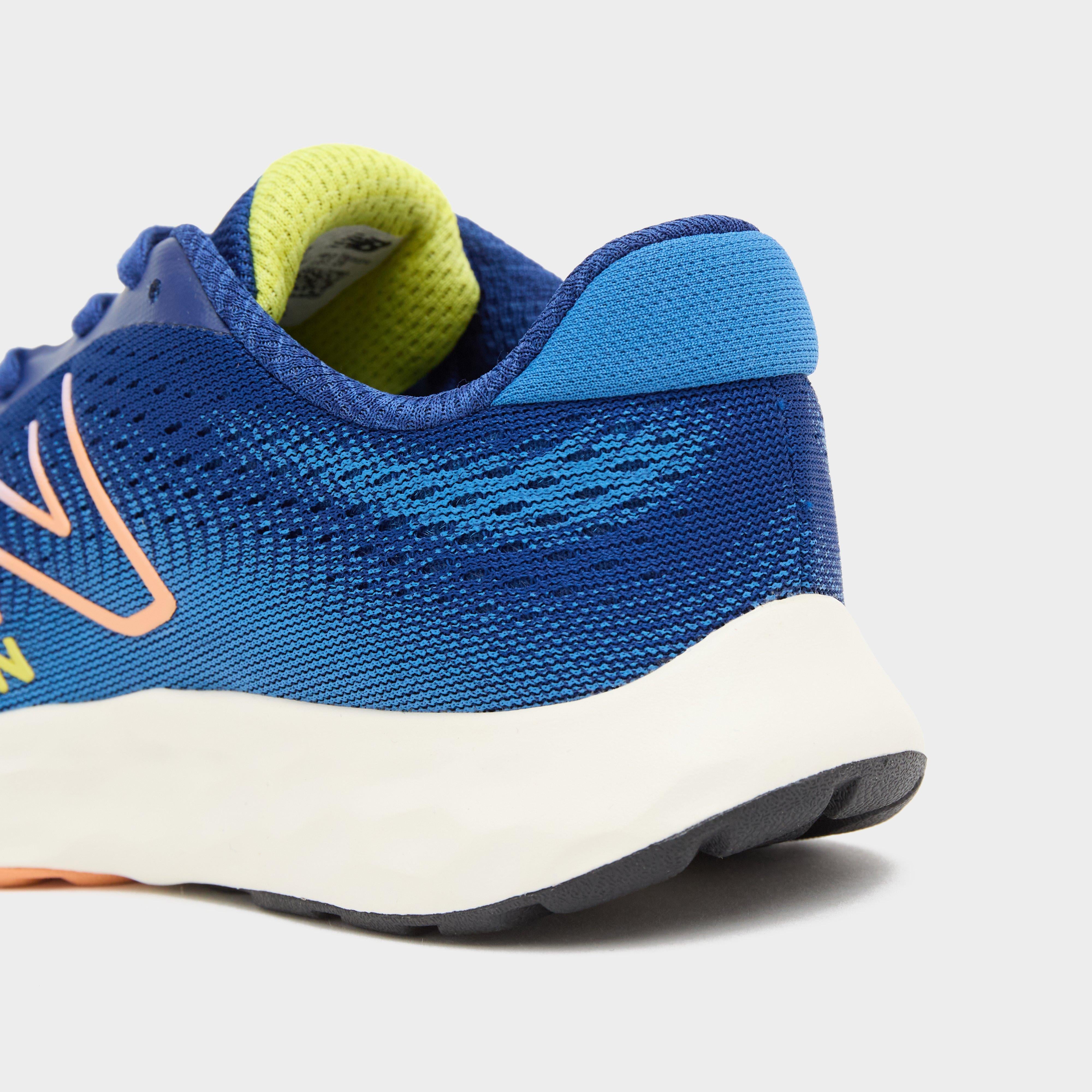 Women's FF 520 V8 Running Shoes