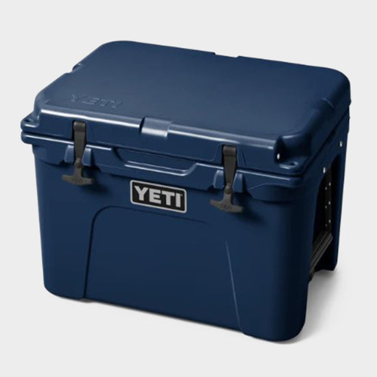 Tundra® 35 Cool Box