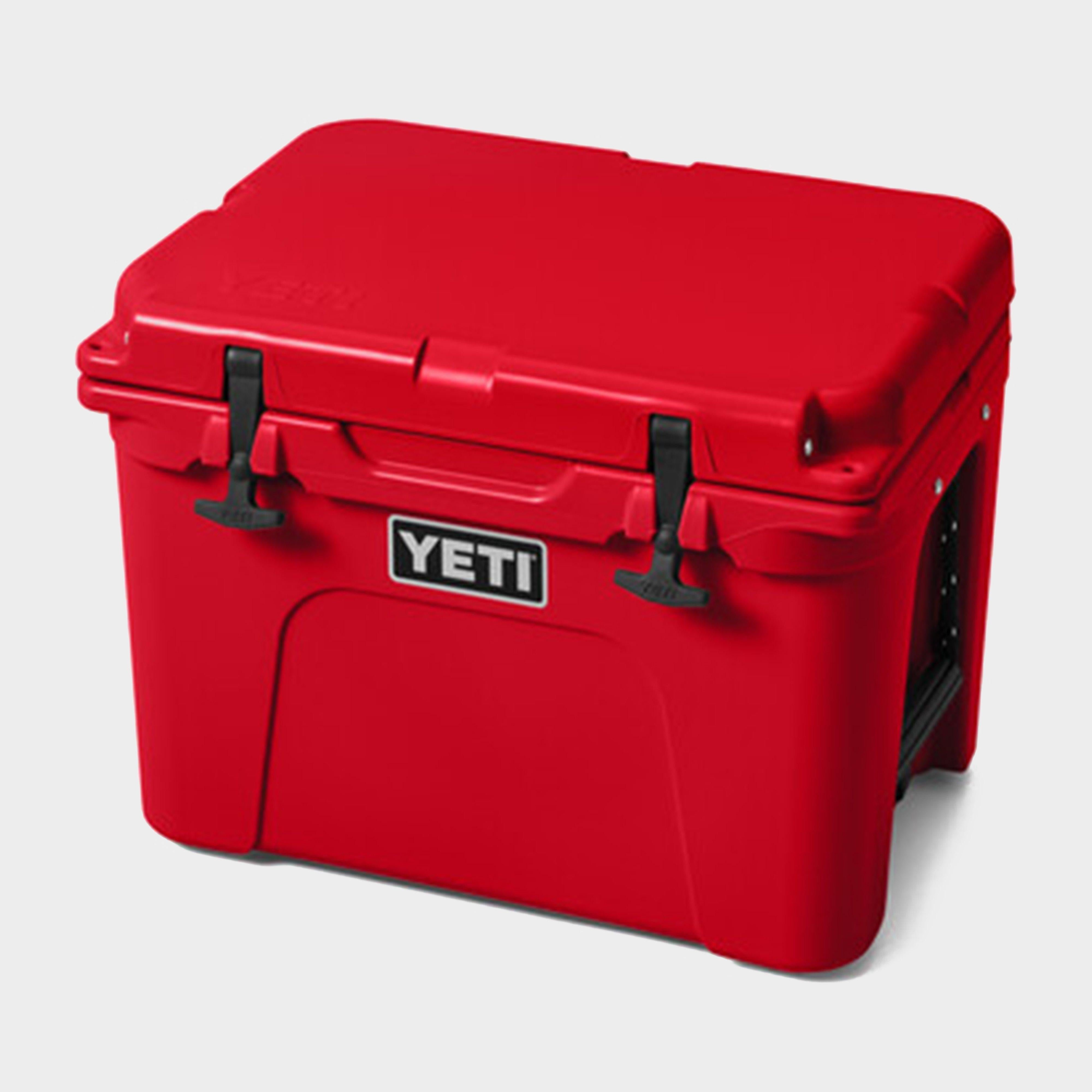 Tundra® 35 Cool Box