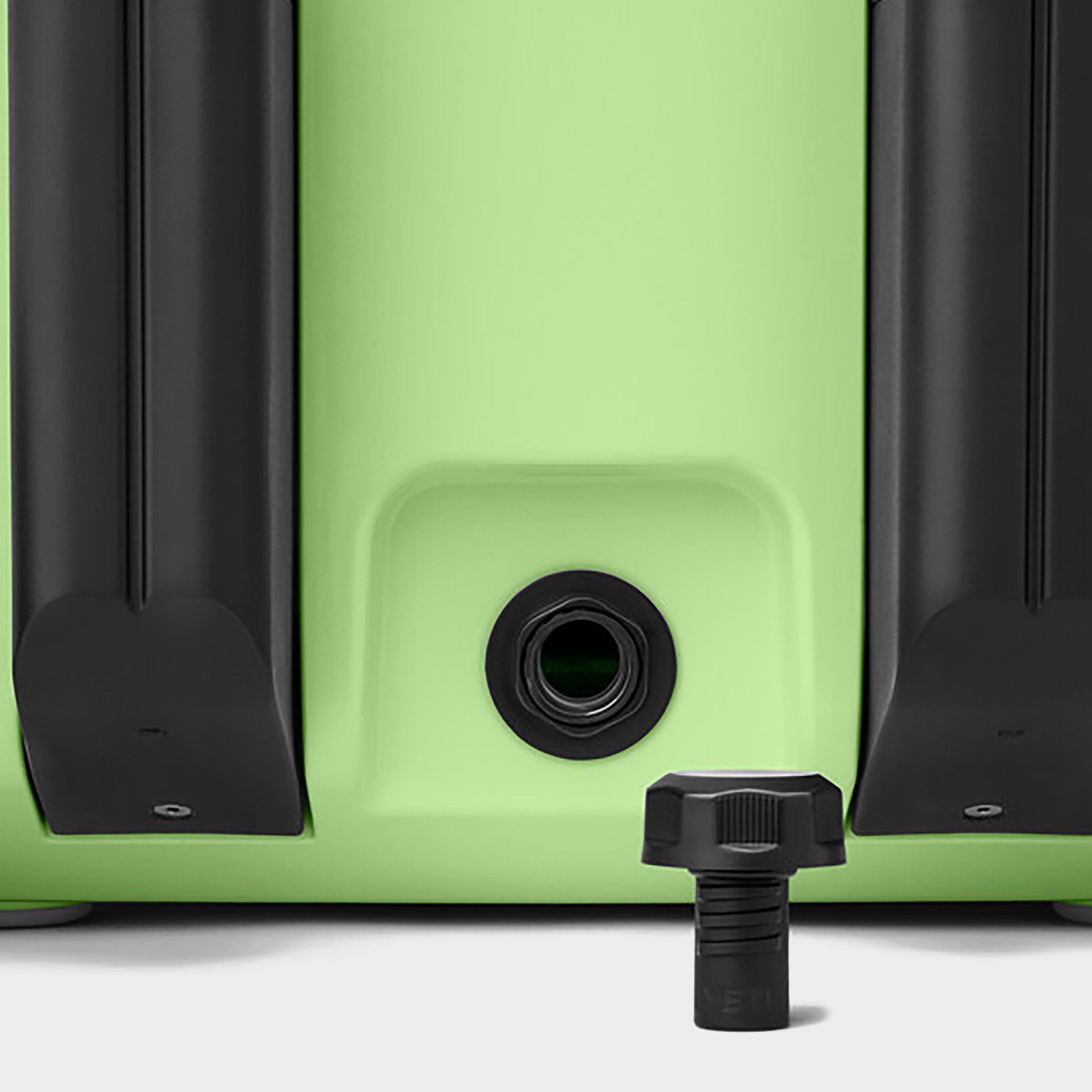 Roadie® 24 Cool Box