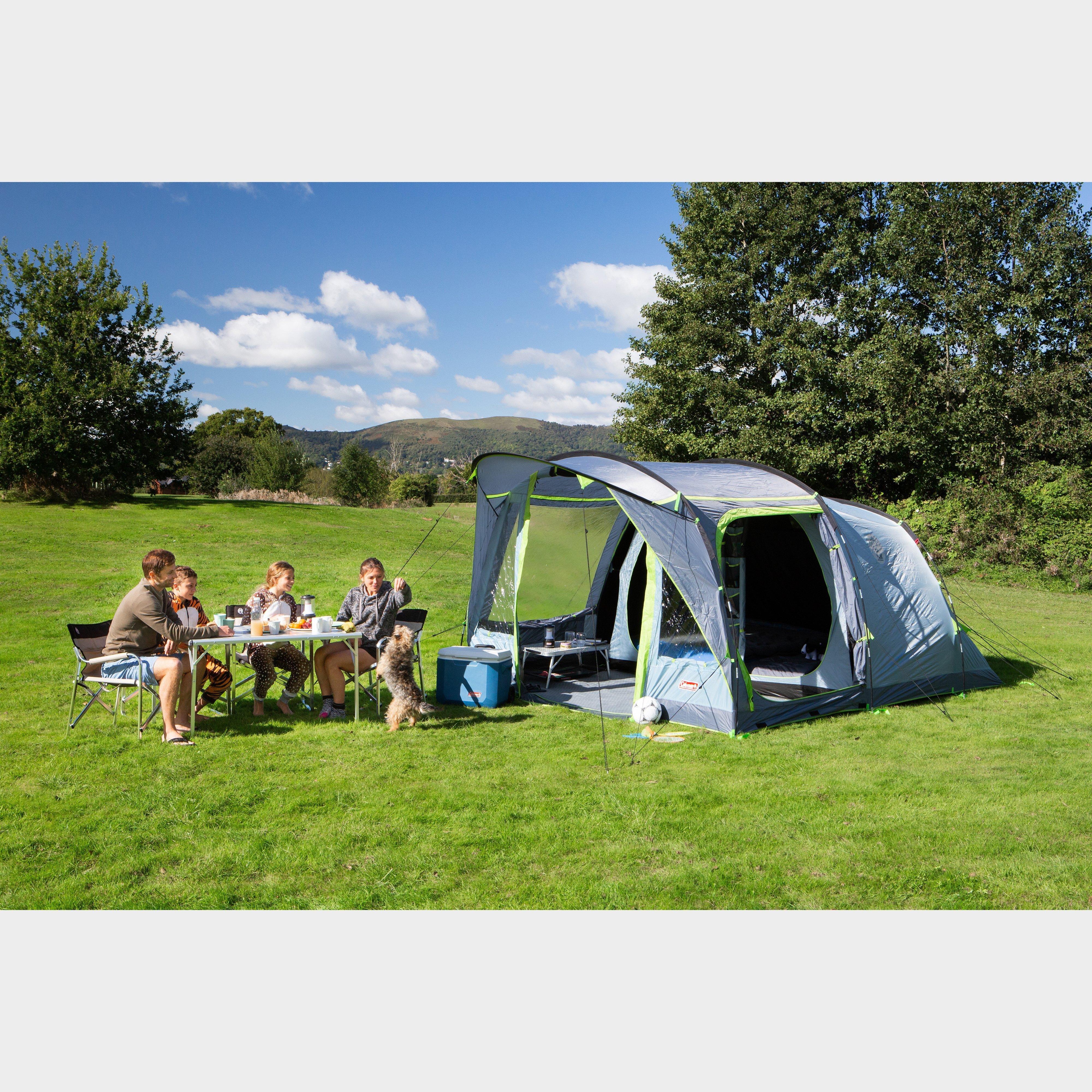 Refurbished Meadowood 4 Person Tent with Blackout Bedrooms