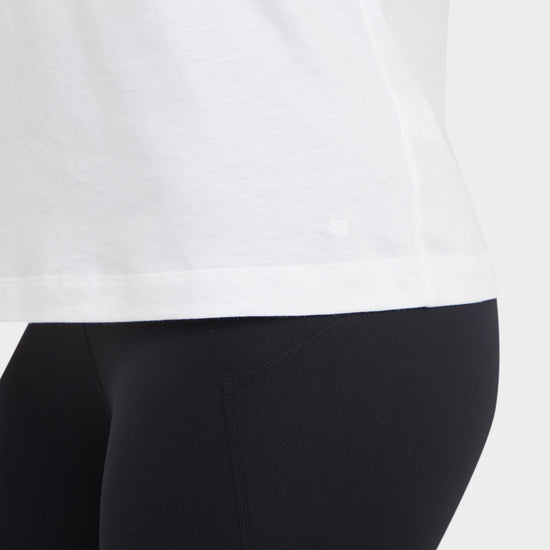 Women’s Essential Crew Neck T-Shirt