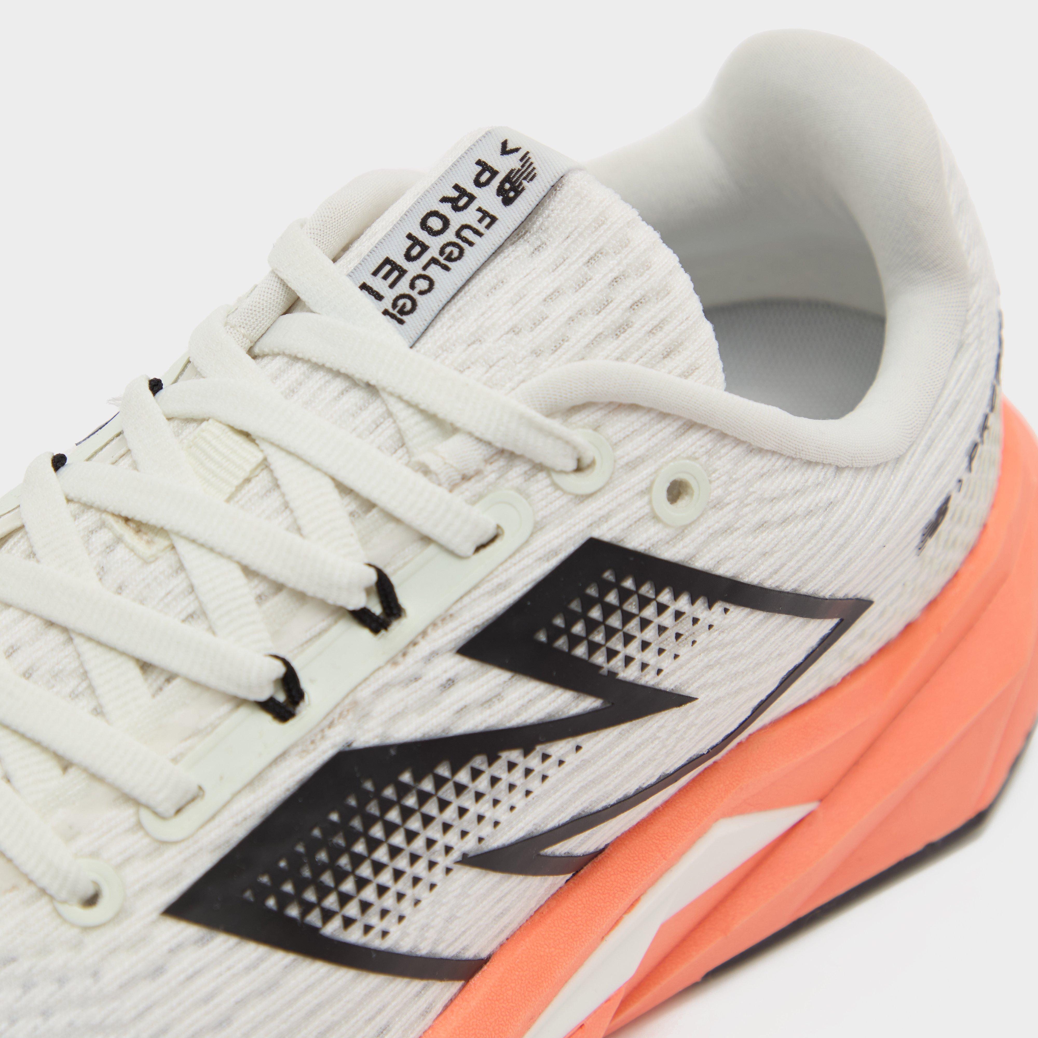 Men's FuelCell Propel v5 Running Shoes