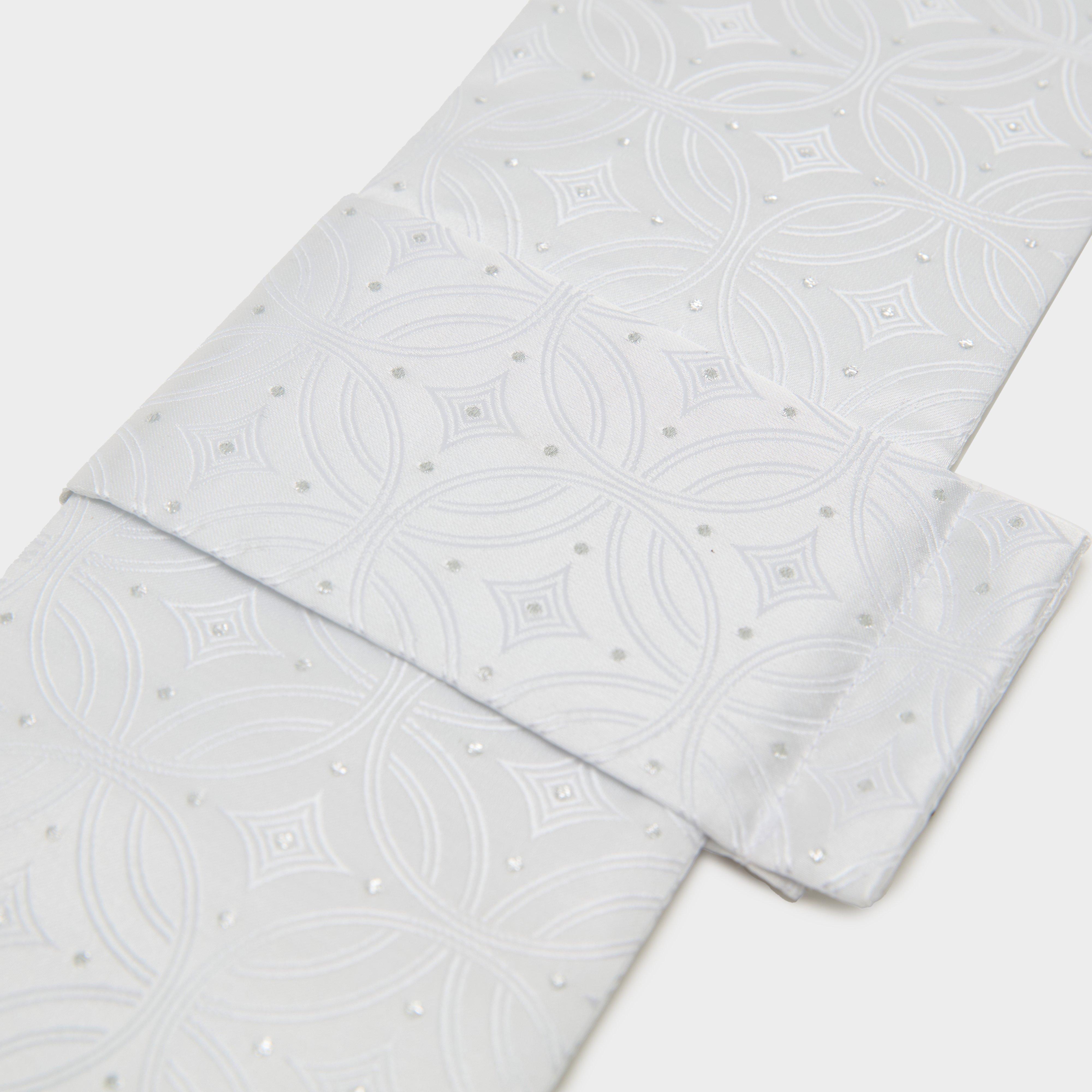 Ready Tied Brocade Riding Stock