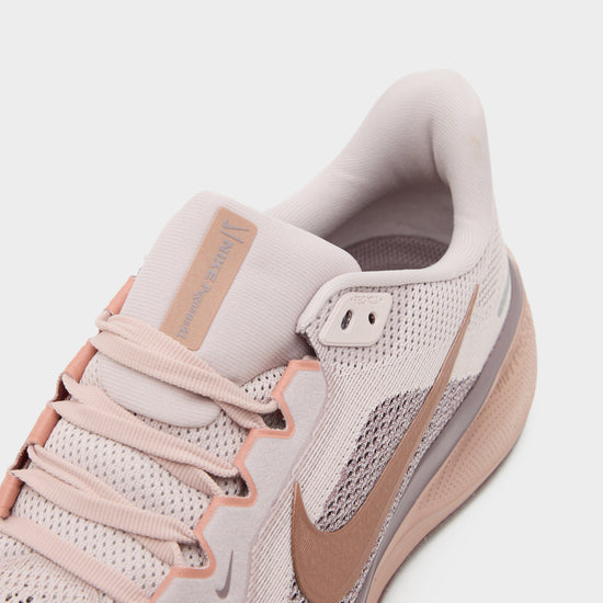 Women’s Pegasus 41 Road Running Shoe