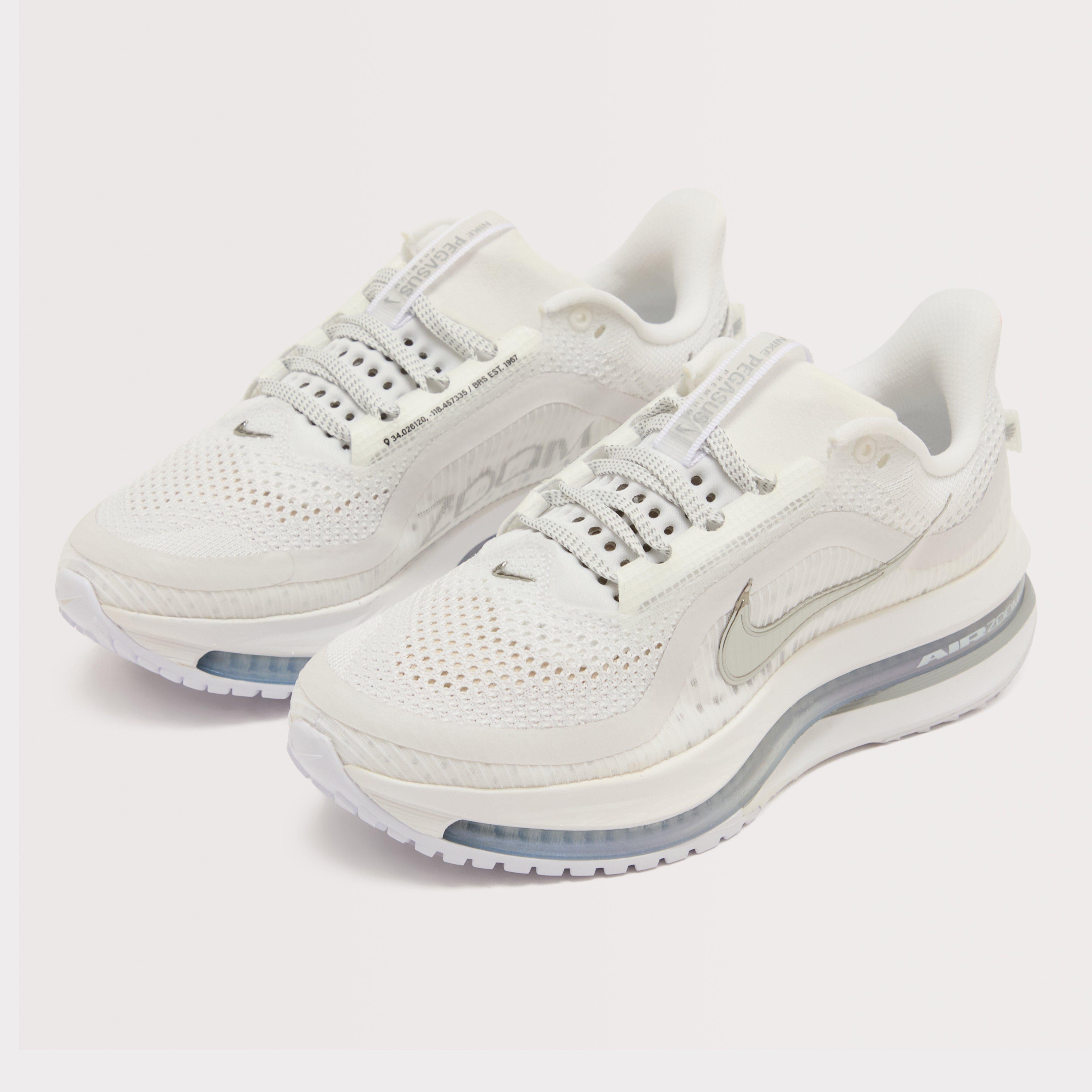 Women’s Pegasus Premium Running Shoe