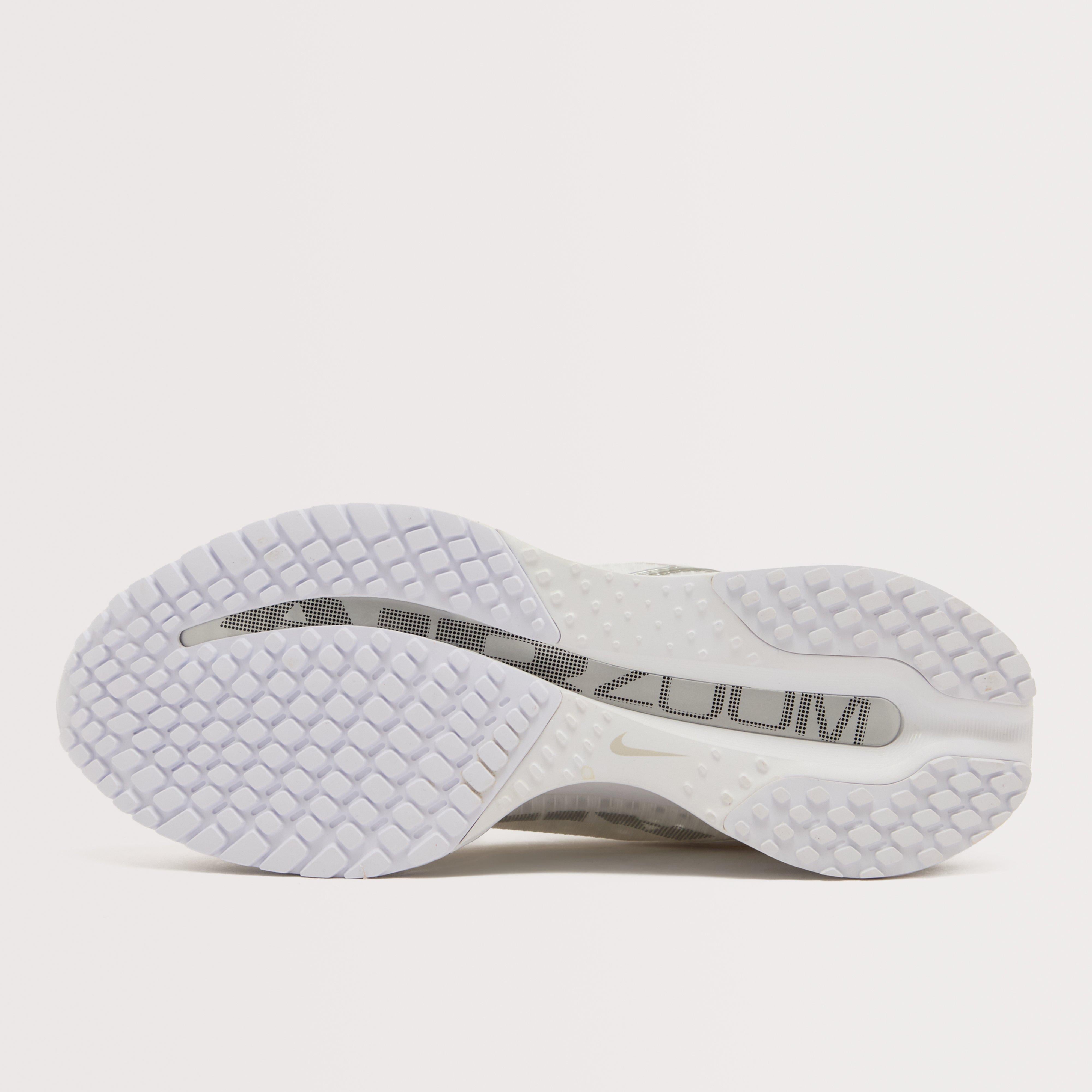 Women’s Pegasus Premium Running Shoe