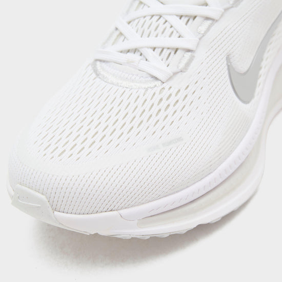 Women’s Vomero 18 Road Running Shoes