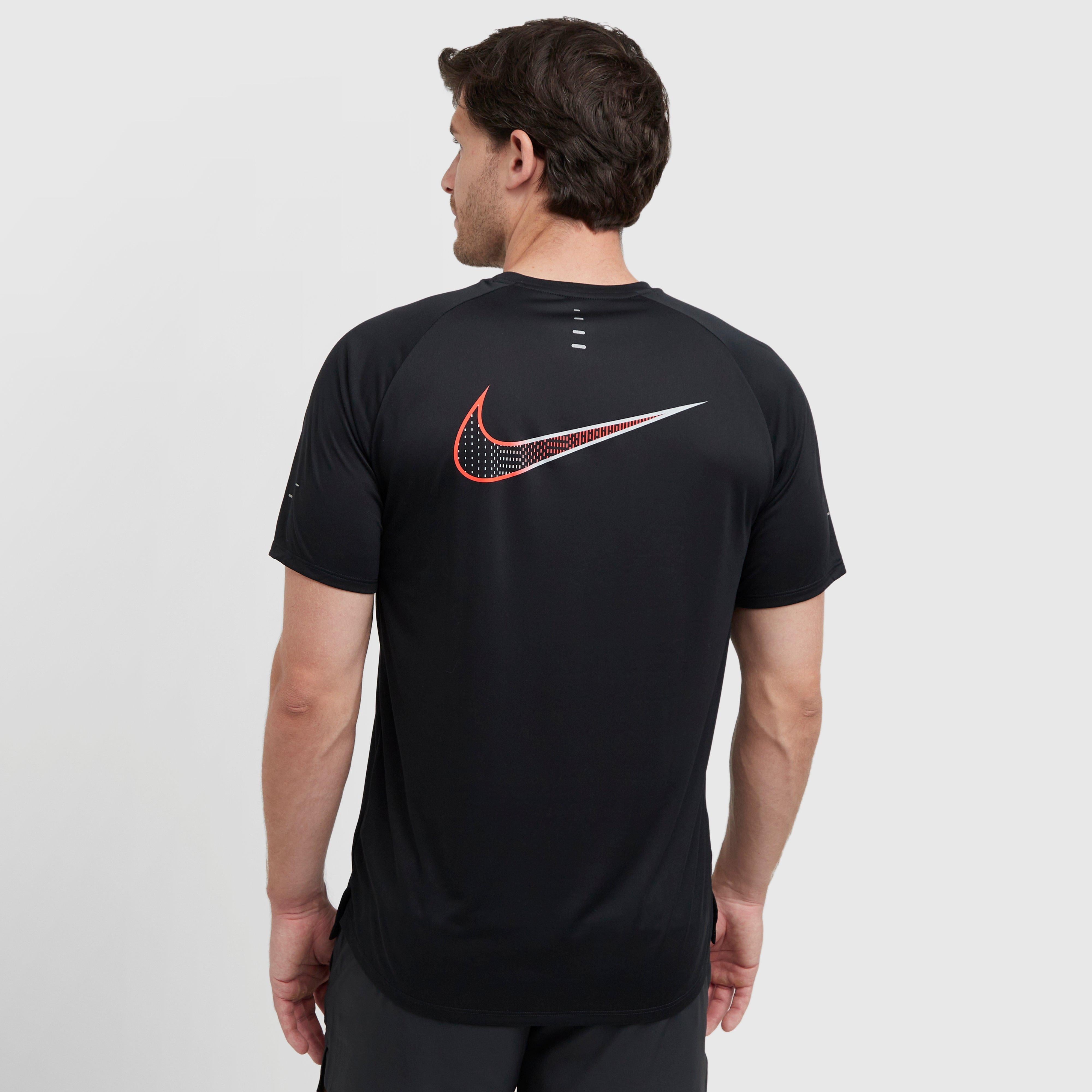 Men’s Dri-FIT Energy Stride T-Shirt
