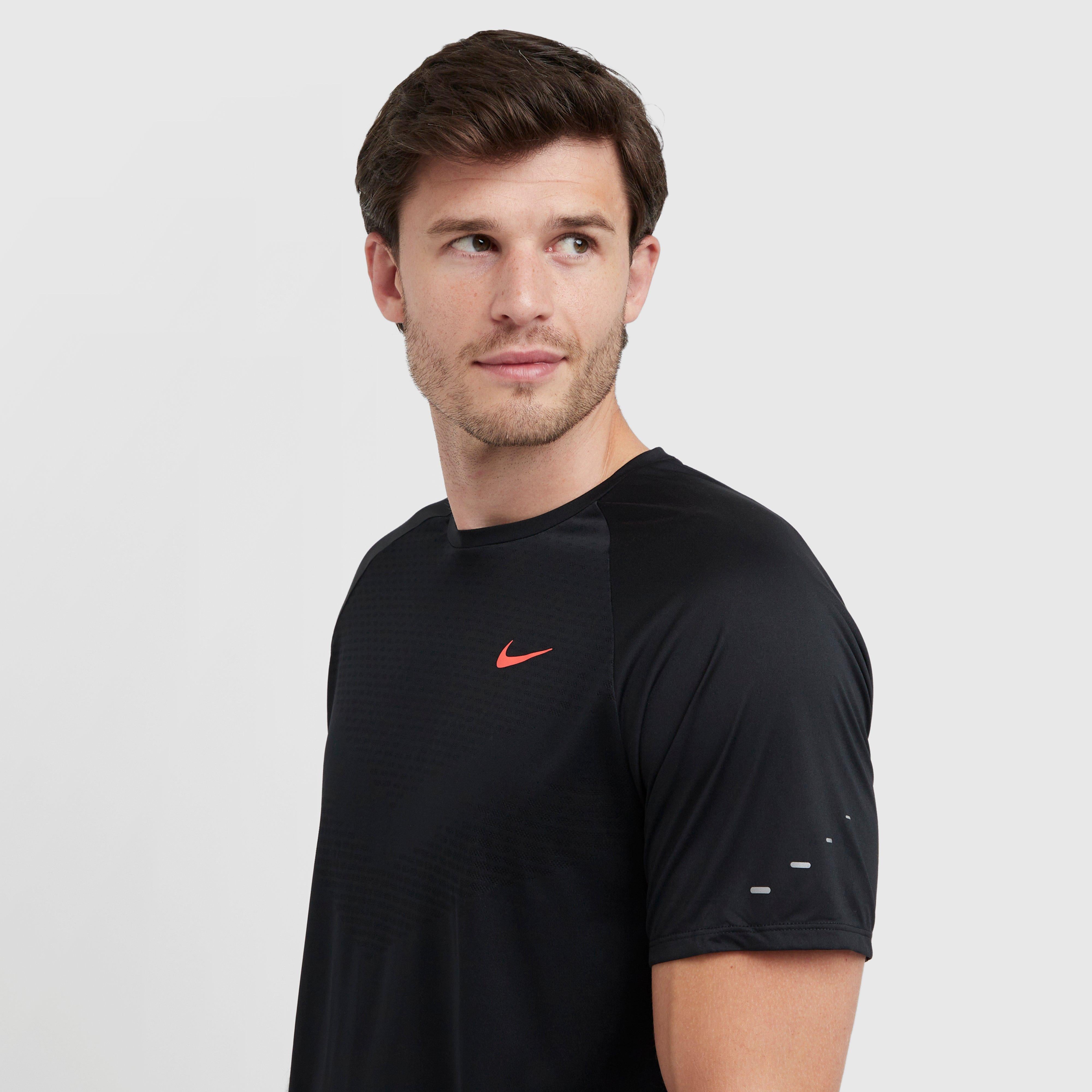 Men’s Dri-FIT Energy Stride T-Shirt