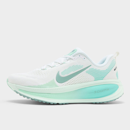 Women’s Vomero 18 Road Running Shoes