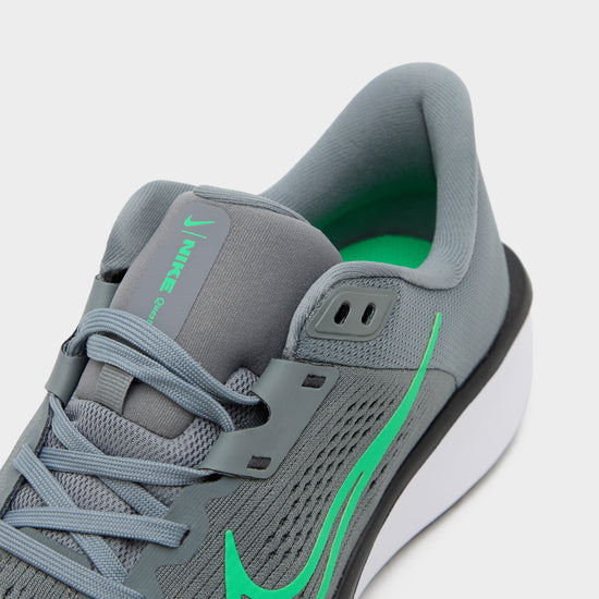 Men’s Quest 6 Road Running Shoe