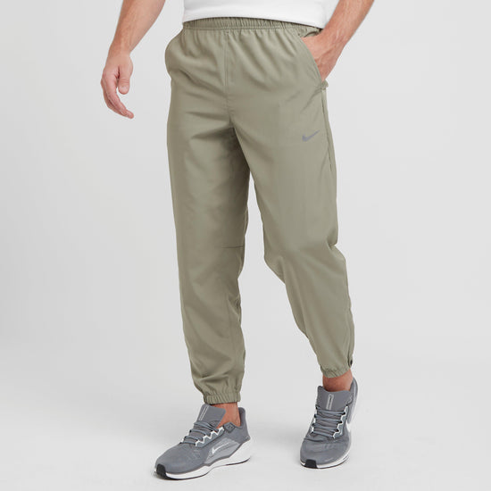 Men’s Dri-FIT Form Tapered Training Joggers