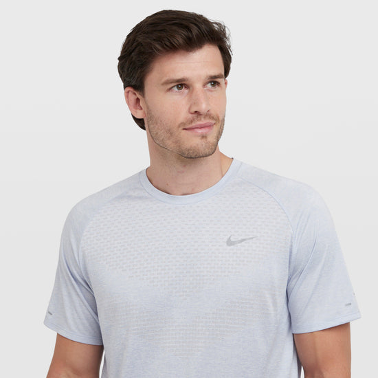 Men’s Dri-FIT ADV Short Sleeve Running T-Shirt