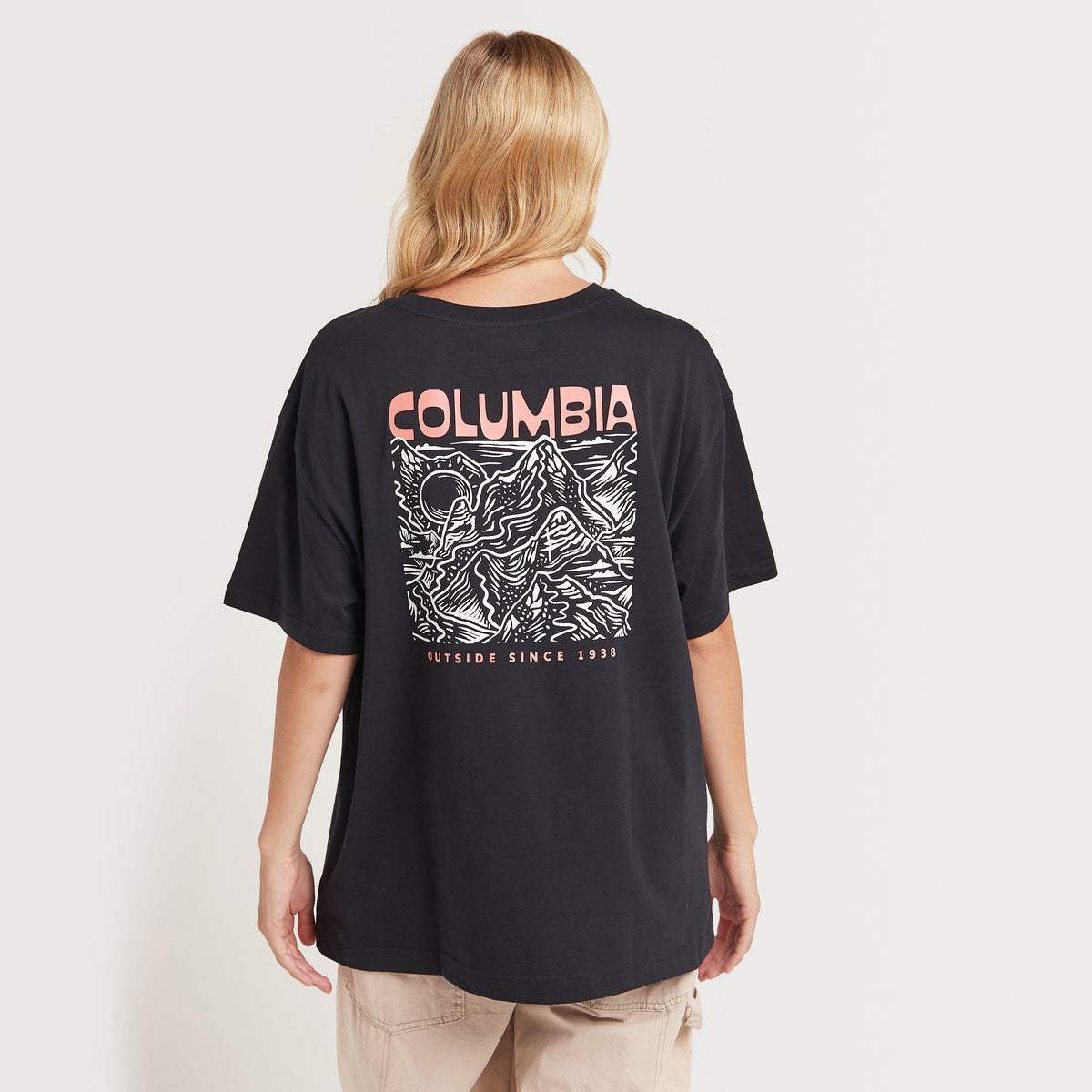 Women's Rolling Bend™ Graphic Oversized T-Shirt