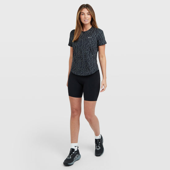 Women's Swift Dri-FIT Short Sleeve Top