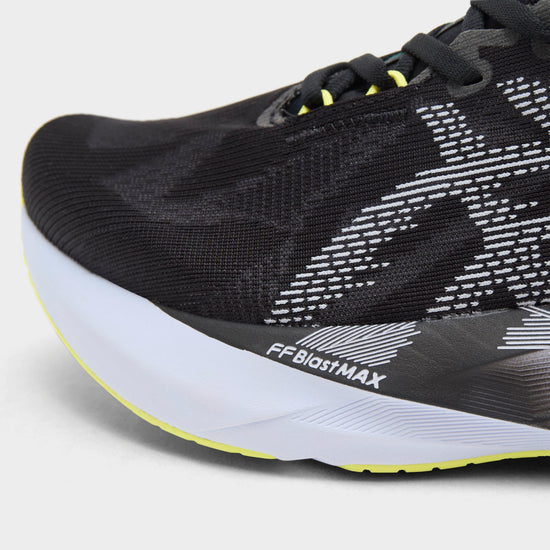 Men’s NOVABLAST 5 Running Shoes