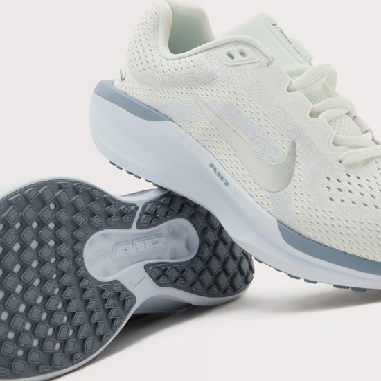Women’s Winflo 11 Road Running Shoes