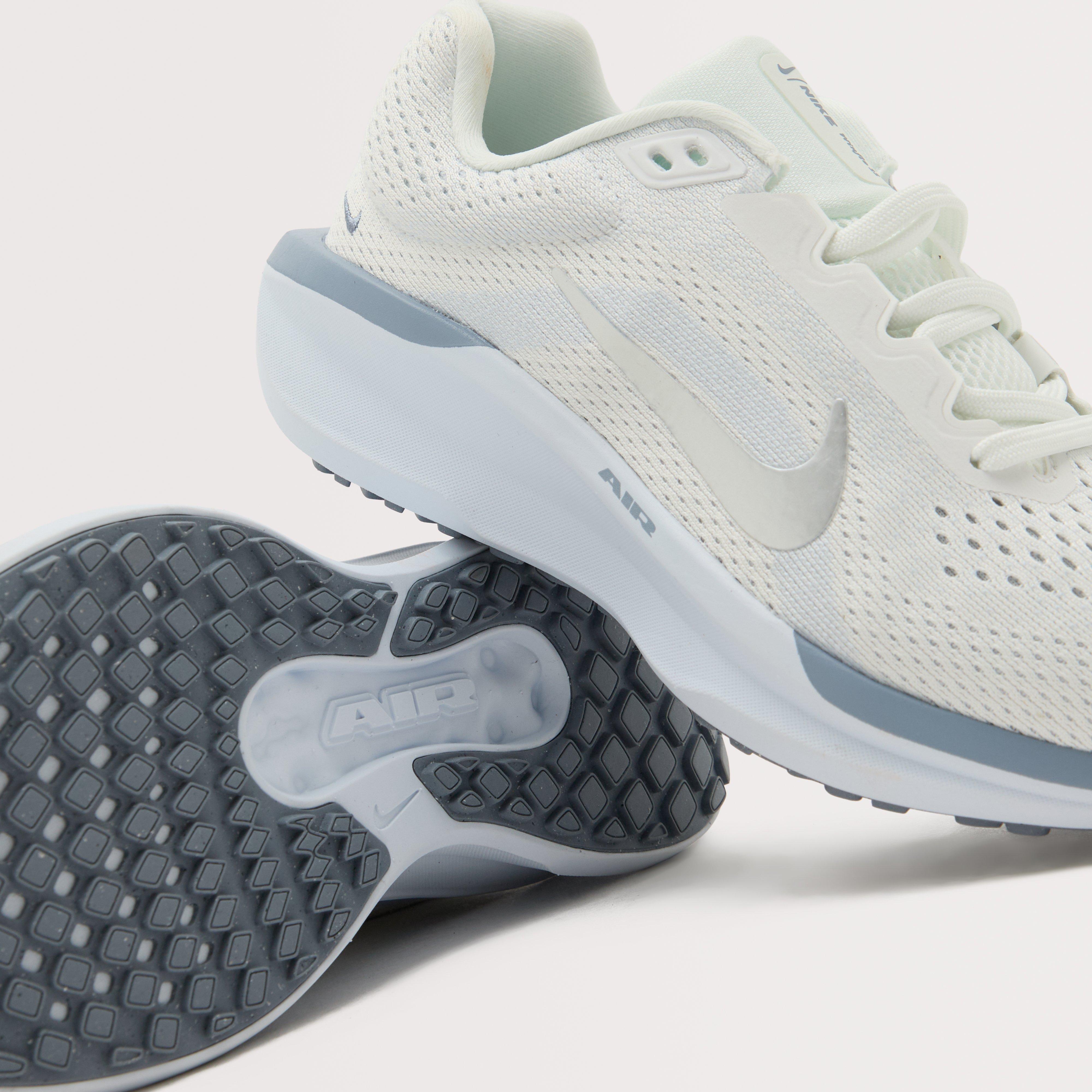 Women’s Winflo 11 Road Running Shoes