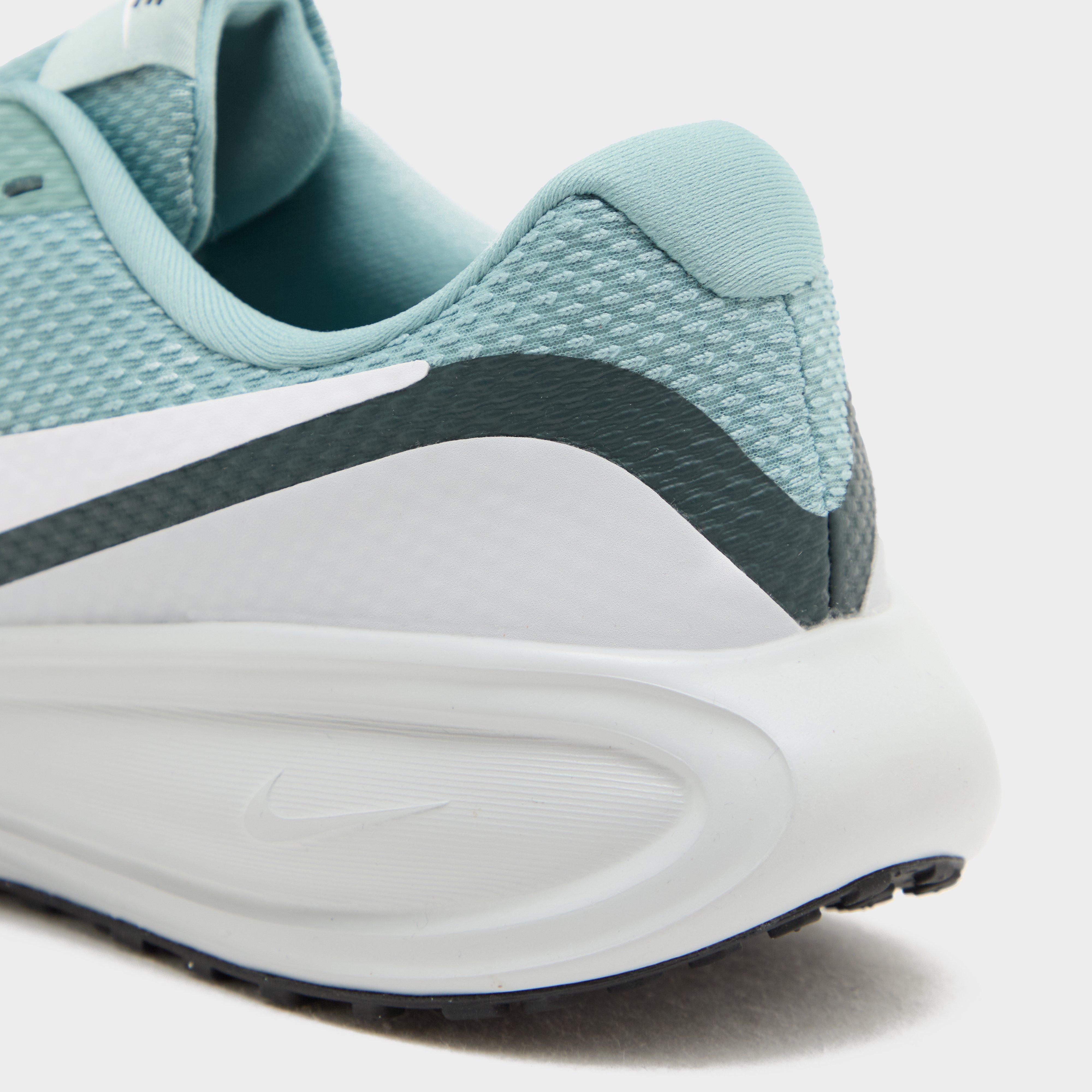 Men's Revolution 8 Road Running Shoes