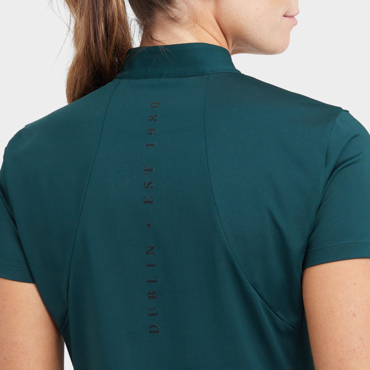 Women's 1/4 Zip Short Sleeve Top