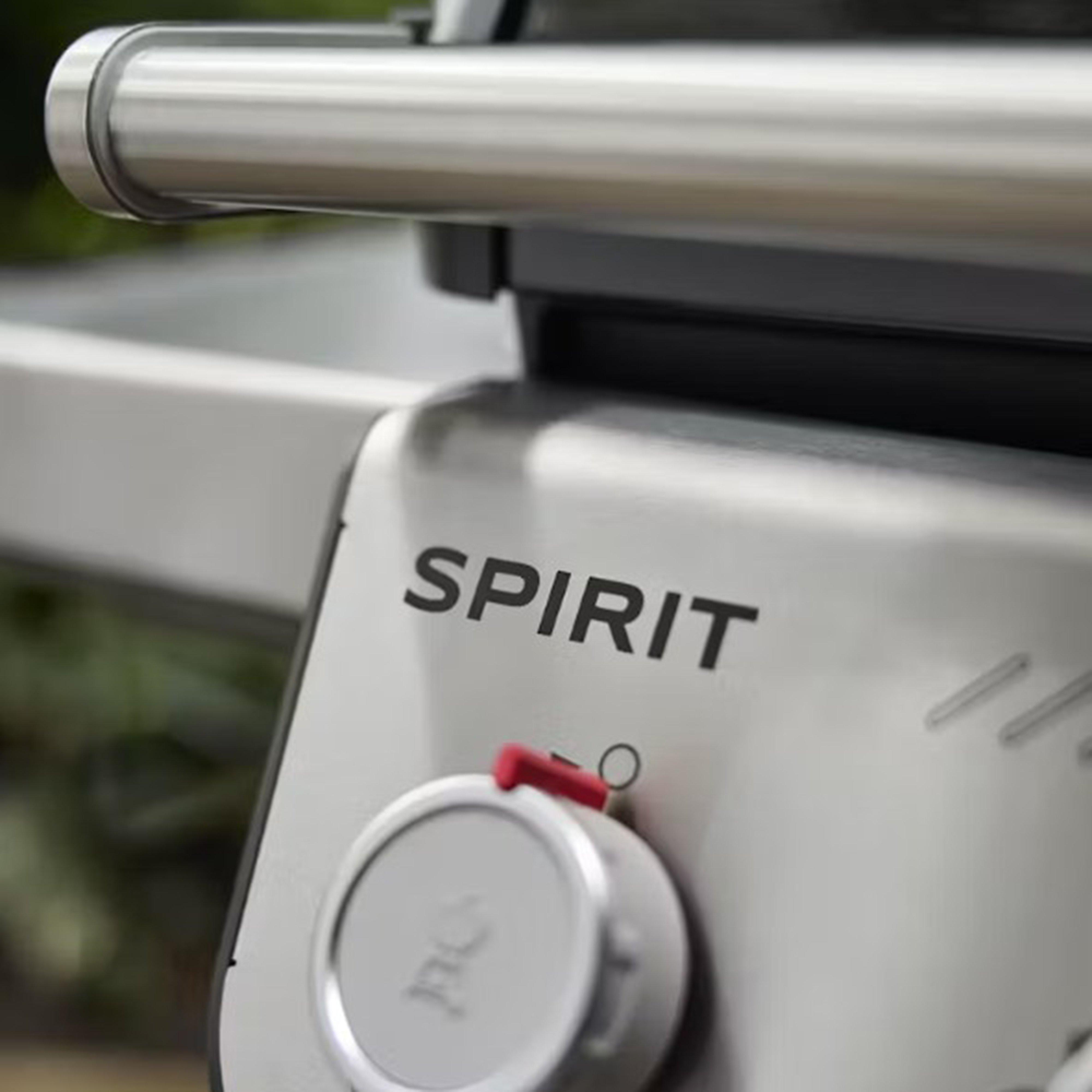 Spirit® E-210 Gas Barbecue