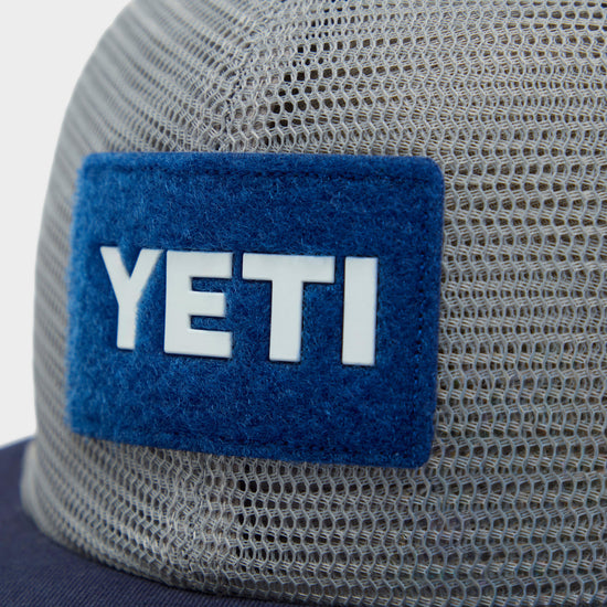 Men’s Velcro Badge Flat Brim Mesh Hat